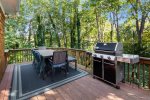 Outdoor seating for 6 with brand new Weber grill
